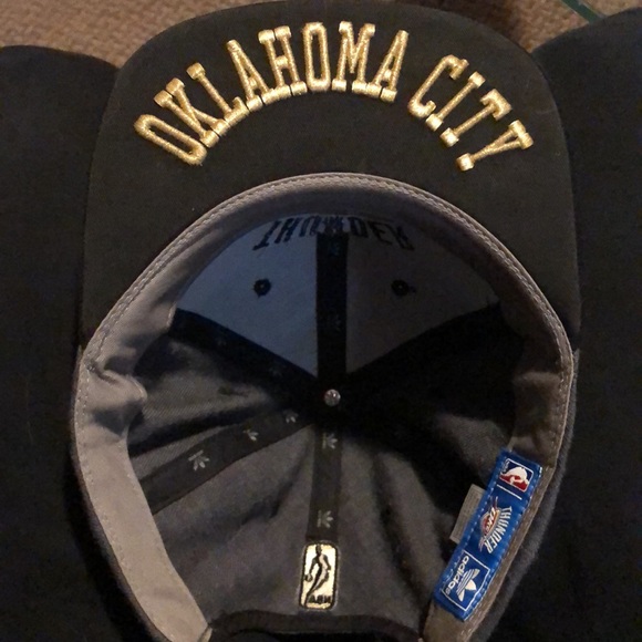 Adidas Oklahoma City Thunder SnapBack - Picture 6 of 10